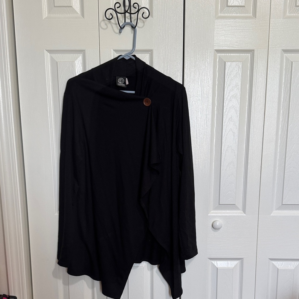 Bobeau Black Cardigan Sweater